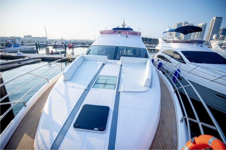 Babbar 70ft yacht in Dubai