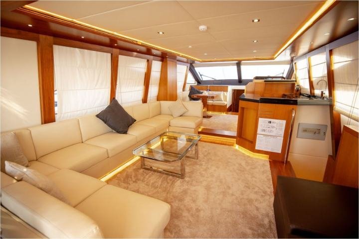 Babbar 70ft private yacht charter in Dubai — photo 4
