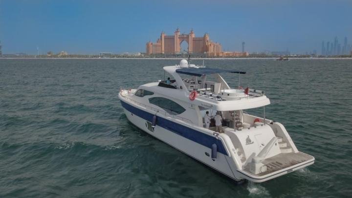 Duretti 85ft yacht in Dubai