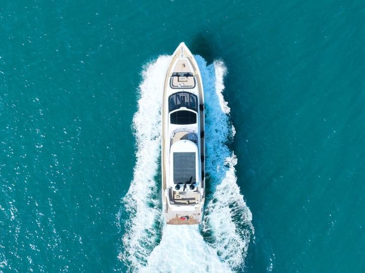 Galeon 780 private yacht charter in Dubai — photo 3